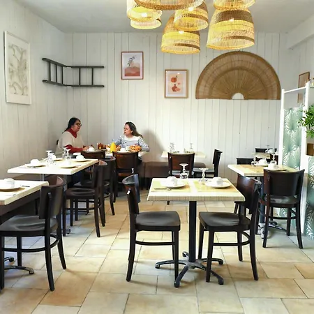 Hotell Le Coureau Saint-Trojan-les-Bains