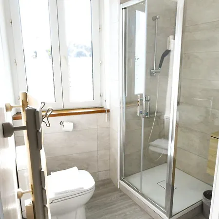 Le Coureau Hotel 2*